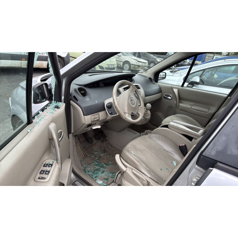 Feu arriere principal droit (feux) RENAULT GRAND SCENIC 2 Photo n°13