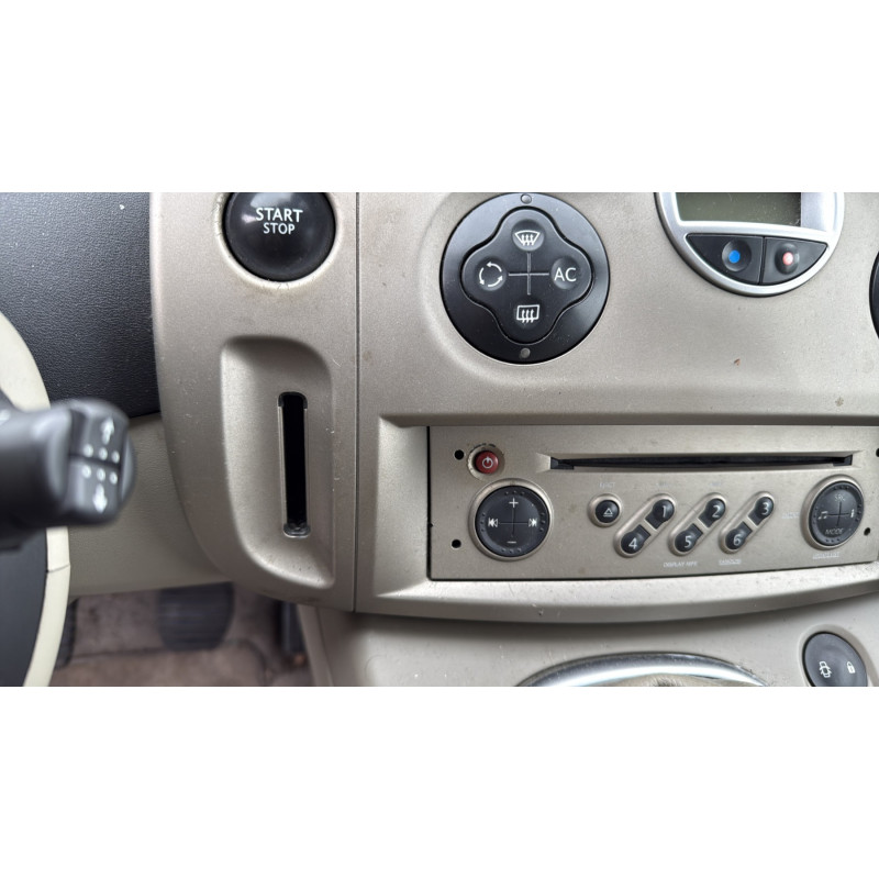 Feu arriere principal droit (feux) RENAULT GRAND SCENIC 2 Photo n°20