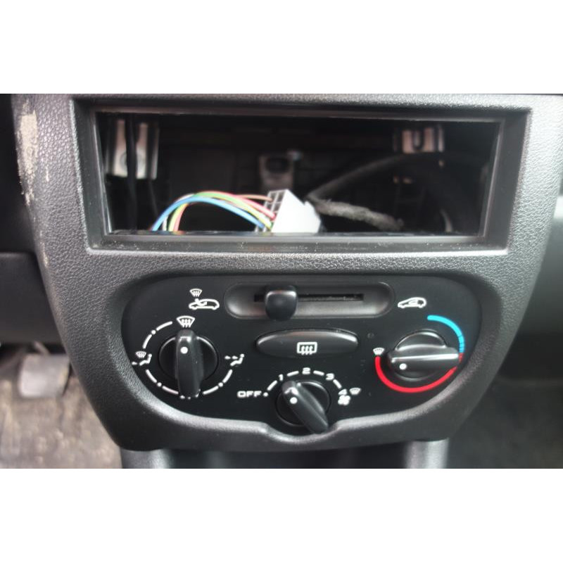 Pare choc arriere PEUGEOT 206+ Photo n°11