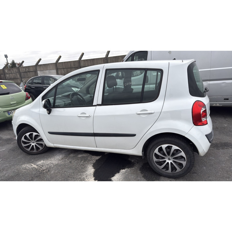 Feu arriere principal gauche (feux) RENAULT MODUS Photo n°9