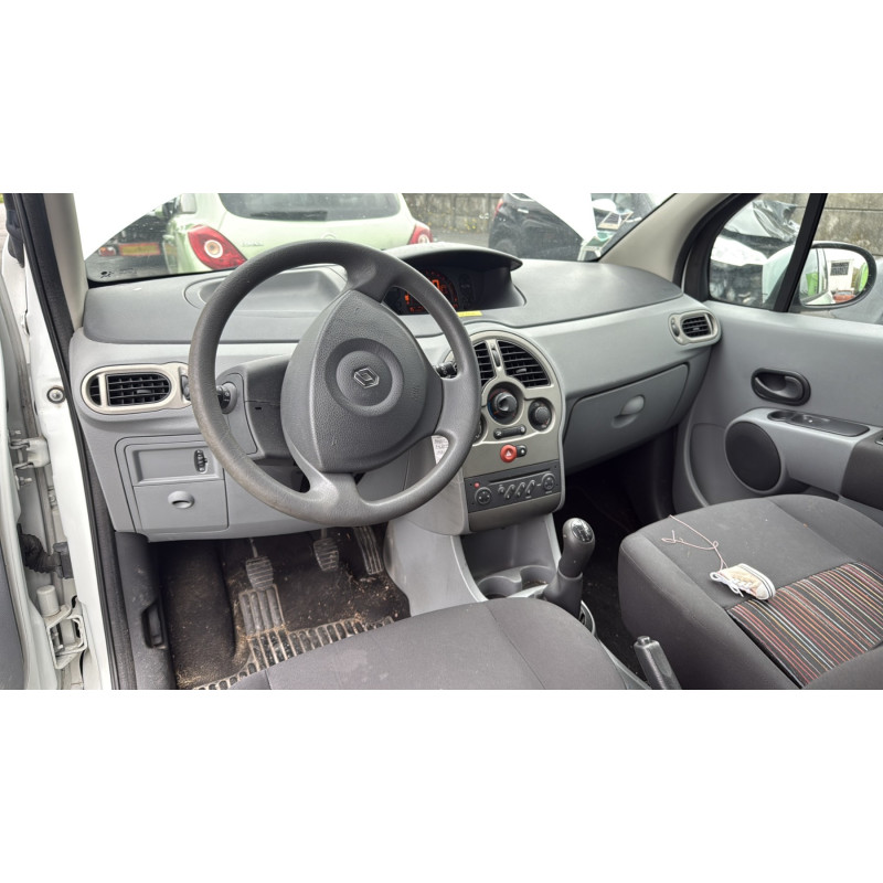 Feu arriere principal gauche (feux) RENAULT MODUS Photo n°16