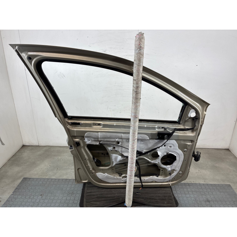 Porte avant gauche RENAULT CLIO 3 Photo n°2