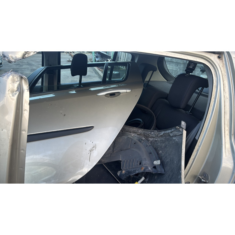 Porte avant gauche RENAULT CLIO 3 Photo n°15