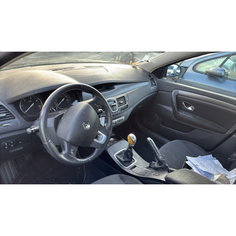 Capot RENAULT LAGUNA 3 Photo n°15