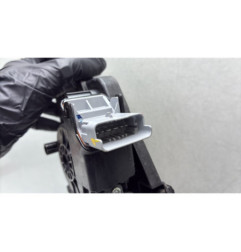 Leve vitre electrique avant gauche PEUGEOT 208 2
