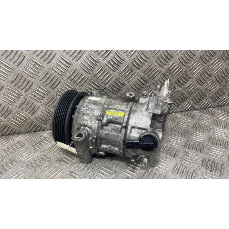 Compresseur clim CITROEN C4 GRAND PICASSO 2 Photo n°1