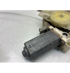 Leve vitre electrique avant droit PEUGEOT 406 Photo n°1