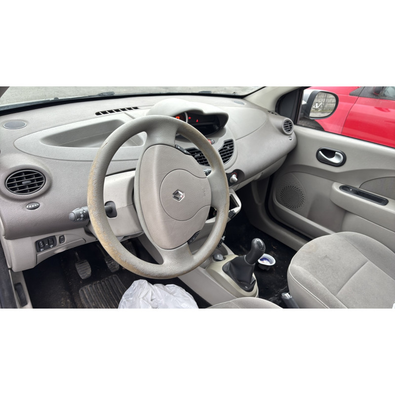 Plage arriere RENAULT TWINGO 2 Photo n°18