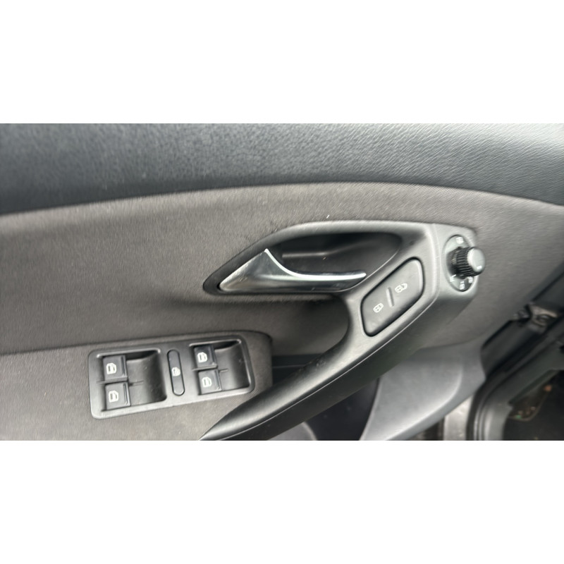 Porte avant droit VOLKSWAGEN POLO 5 Photo n°20