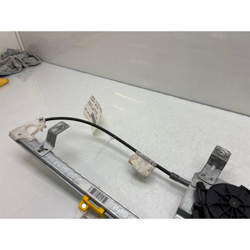 Leve vitre electrique avant droit RENAULT MODUS Photo n°2