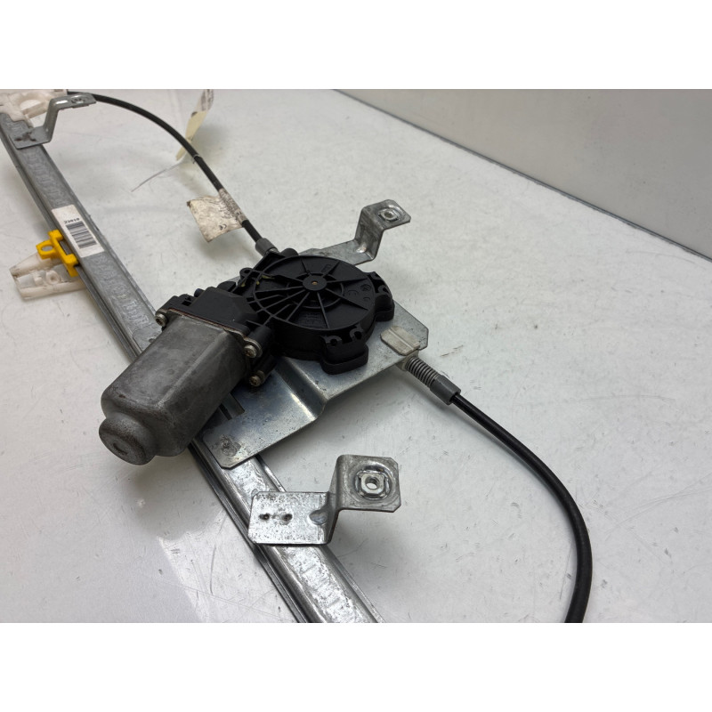 Leve vitre electrique avant droit RENAULT MODUS Photo n°4