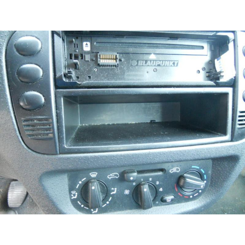 Cremaillere assistee CITROEN C2 Photo n°14