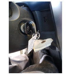 Serrure avant droit OPEL AGILA B