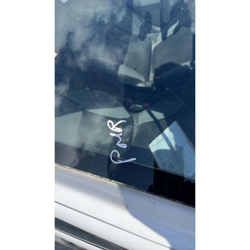 Pare boue arriere droit CITROEN C3 2 Photo n°11
