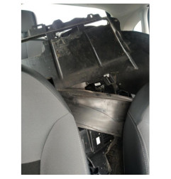 Pare boue arriere droit CITROEN C3 2