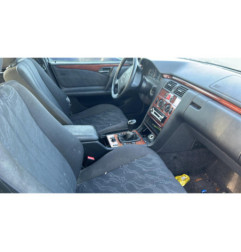 Alternateur MERCEDES CLASSE E 210