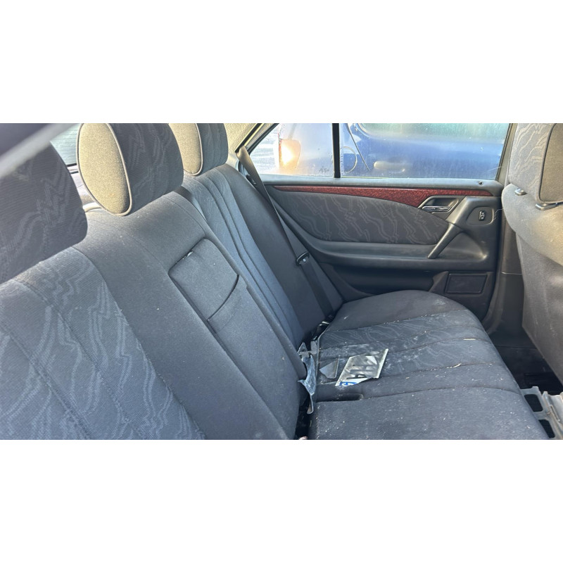 Alternateur MERCEDES CLASSE E 210 Photo n°16