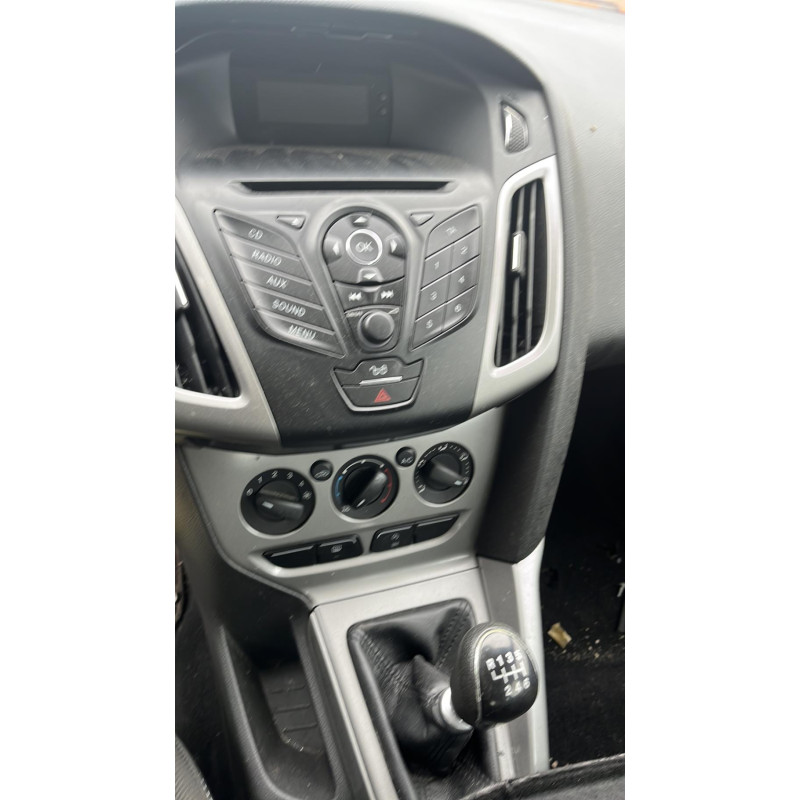 Pare choc avant FORD FOCUS 3 Photo n°9