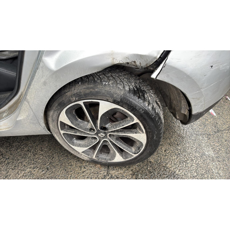 Compresseur clim RENAULT MEGANE 3 Photo n°13