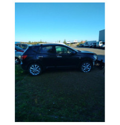 Pare boue arriere droit NISSAN QASHQAI 1