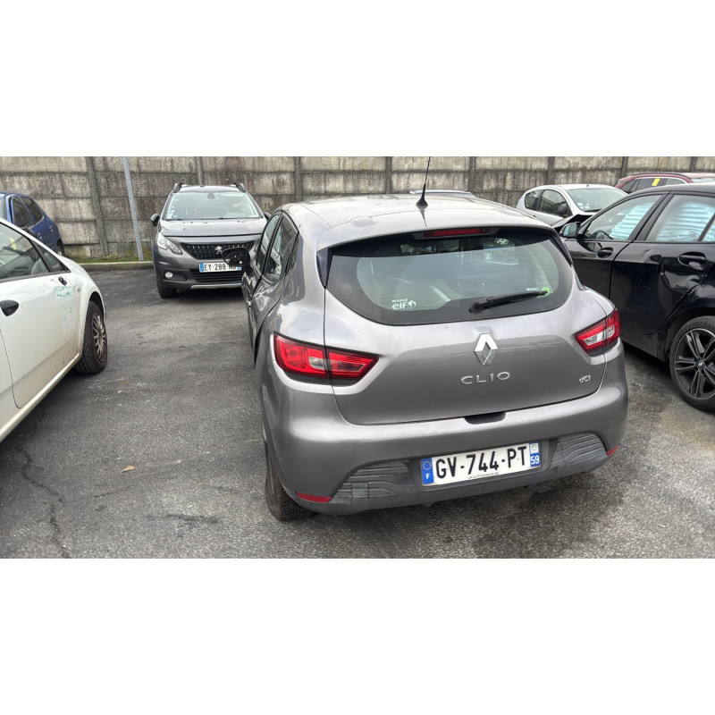 Attache ceinture avant gauche RENAULT CLIO 4 Photo n°5