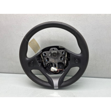 Volant RENAULT CLIO 4 Photo n°1