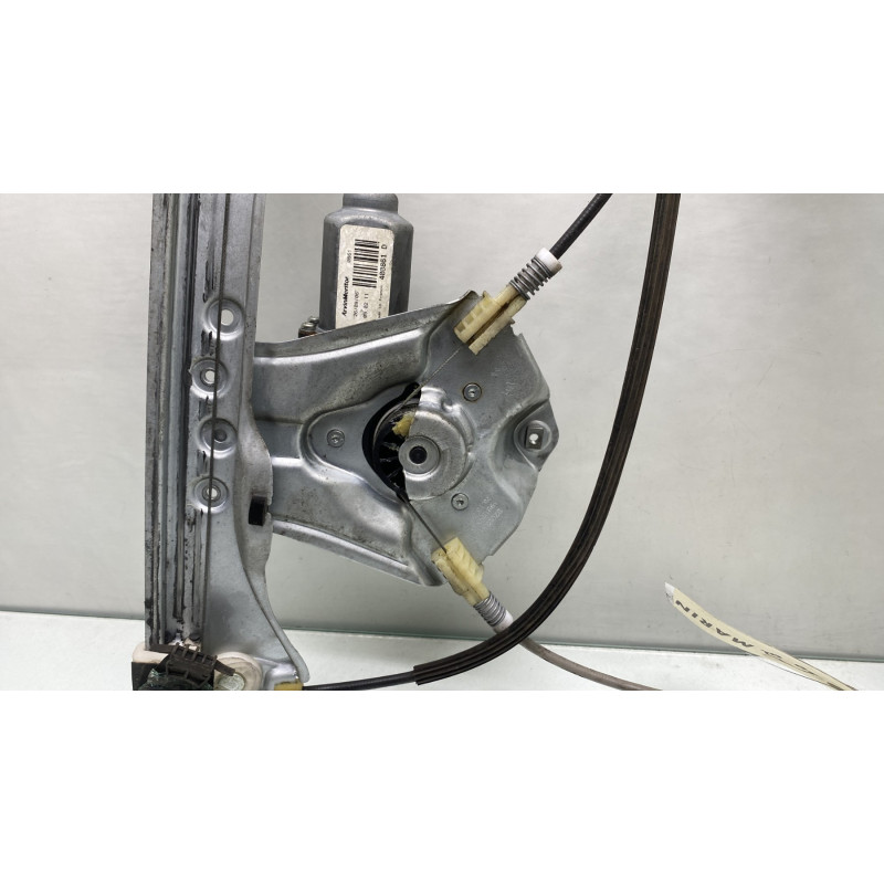 Leve vitre electrique avant droit RENAULT CLIO 3 Photo n°5