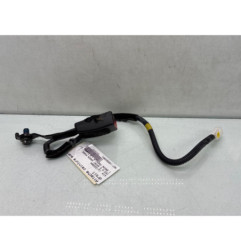 Attache ceinture avant droit KIA CEE-D 2 SPORT WAGON Photo n°1