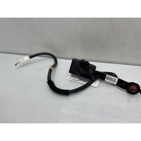 Attache ceinture avant droit KIA CEE-D 2 SPORT WAGON