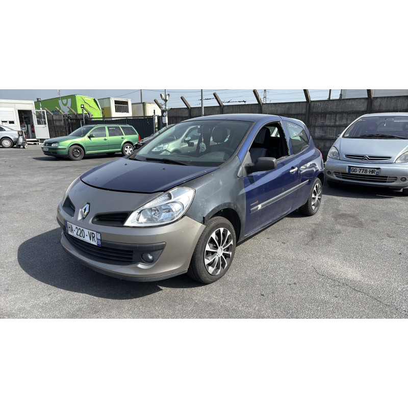 Boitier UCH RENAULT CLIO 3 Photo n°8