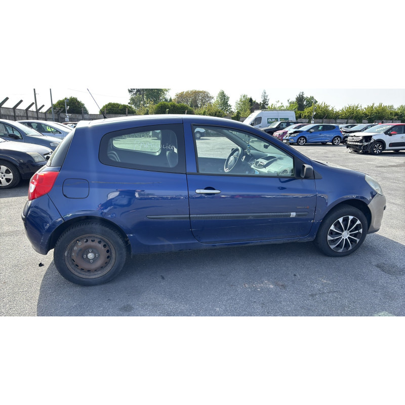 Boitier UCH RENAULT CLIO 3 Photo n°12