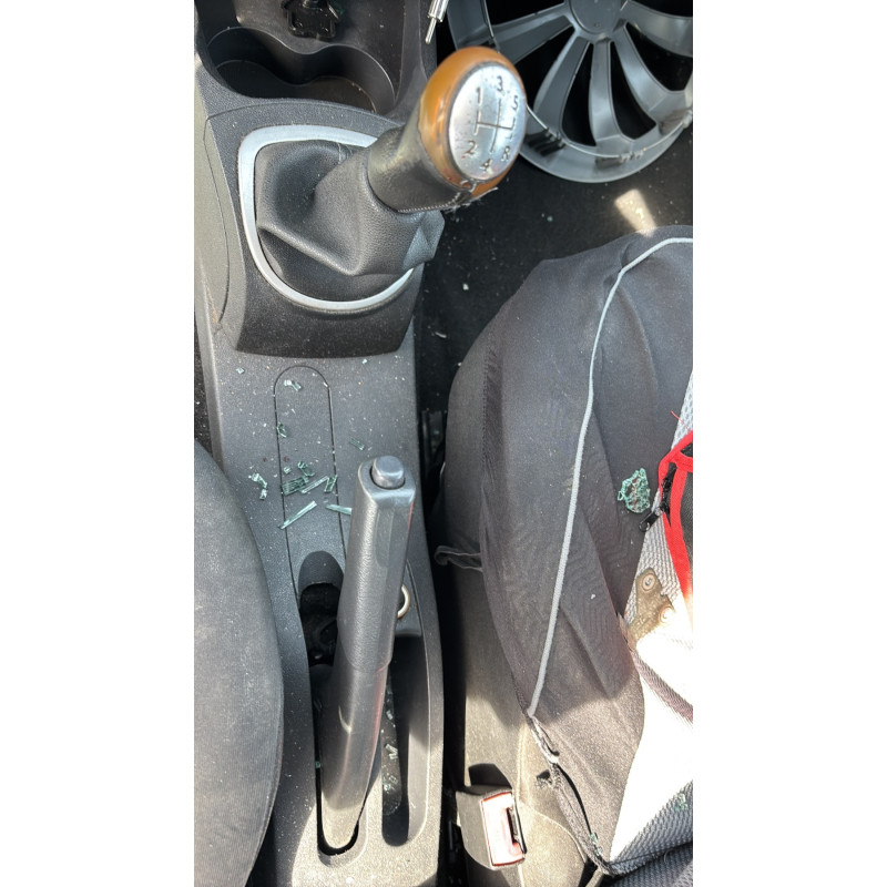 Boitier UCH RENAULT CLIO 3 Photo n°19