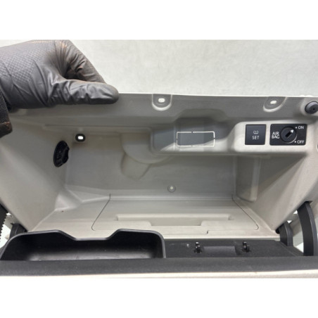 Boite a gants VOLKSWAGEN POLO 5 Photo n°1