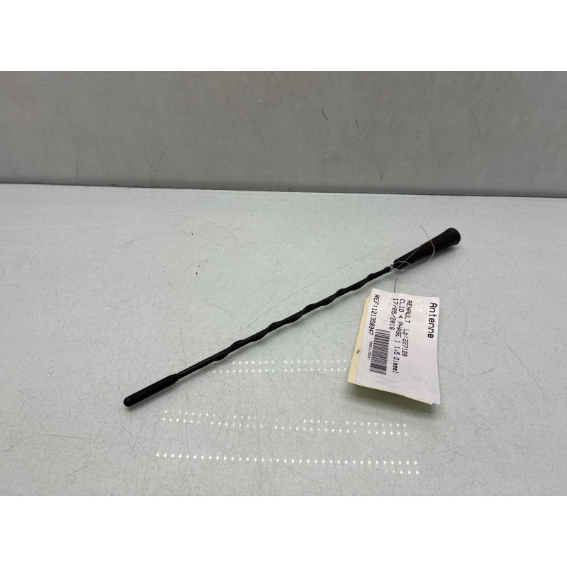 Antenne RENAULT CLIO 4 Photo n°1
