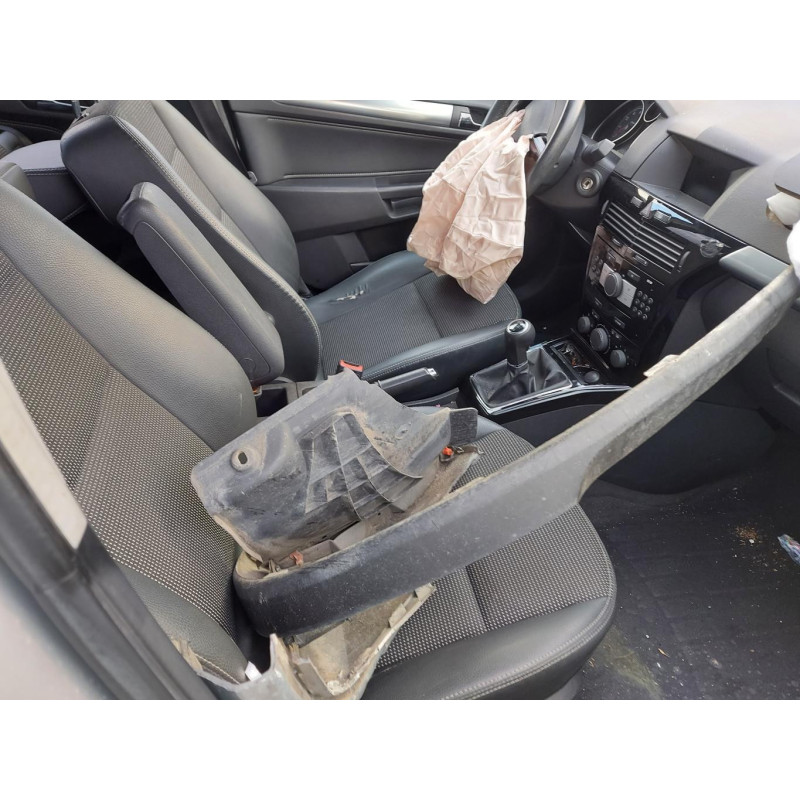 Alternateur OPEL ASTRA H Photo n°7