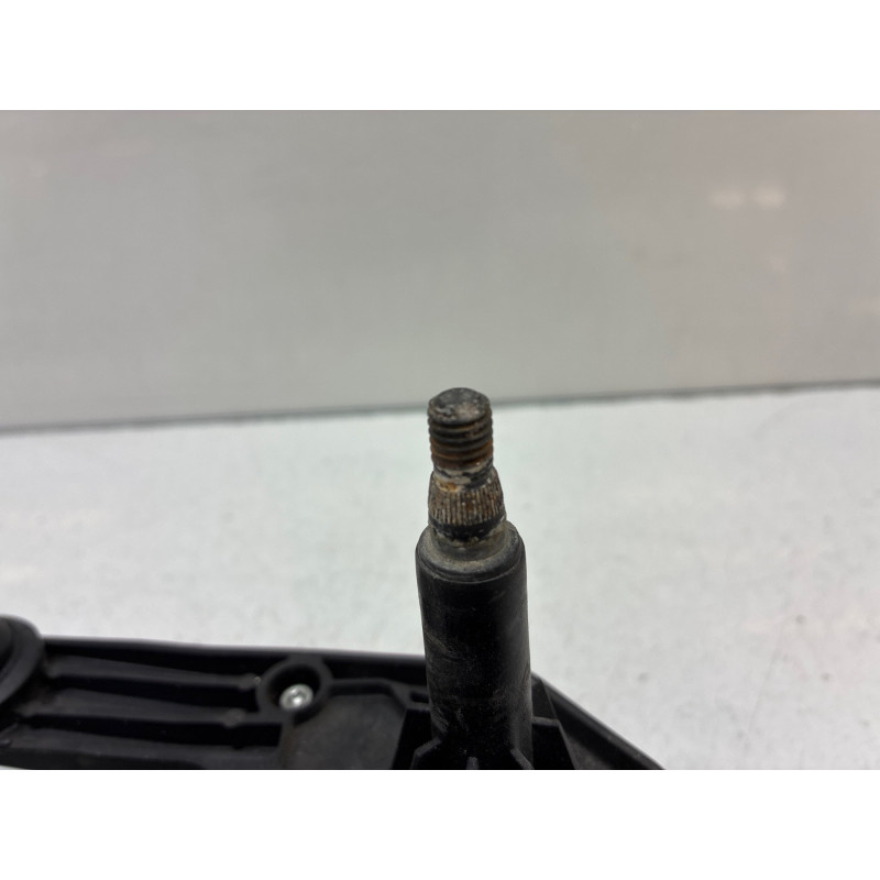 Moteur essuie glace arriere PEUGEOT 3008 1 Photo n°3