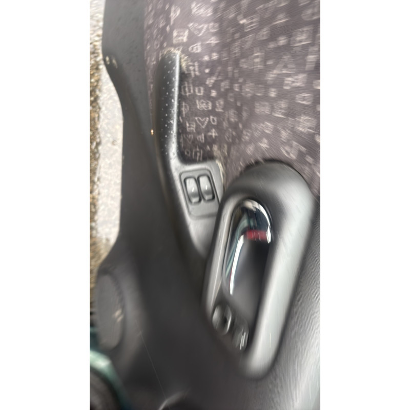 Moteur essuie glace arriere OPEL CORSA C Photo n°13