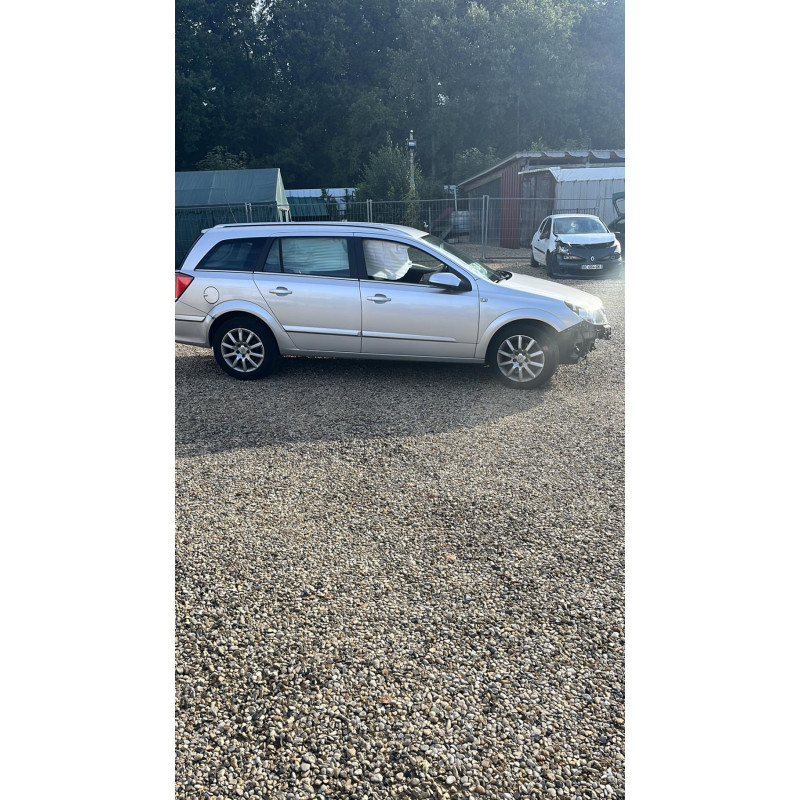 Moteur OPEL ASTRA H Photo n°5