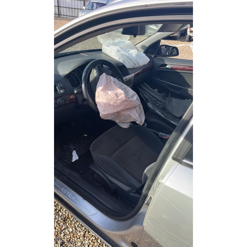 Moteur OPEL ASTRA H Photo n°7