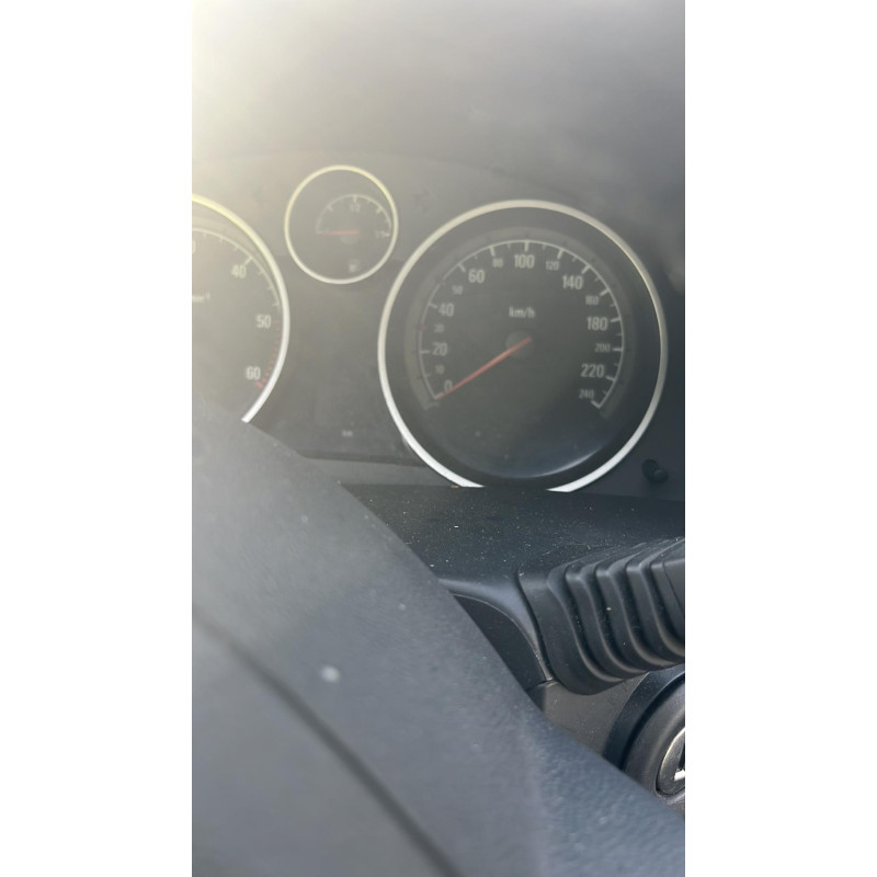 Moteur OPEL ASTRA H Photo n°10