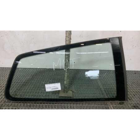Custode arriere droit VOLKSWAGEN POLO 4 Photo n°1