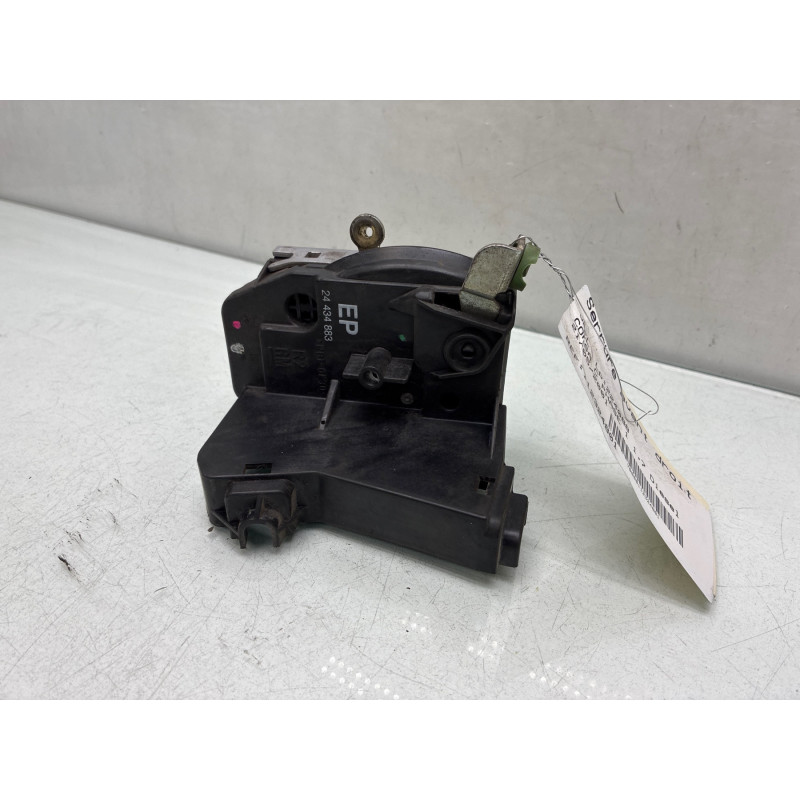 Serrure avant droit OPEL CORSA C Photo n°3