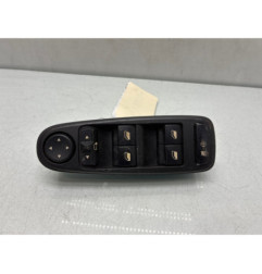 Interrupteur de leve vitre avant gauche CITROEN C4 GRAND PICASSO 1