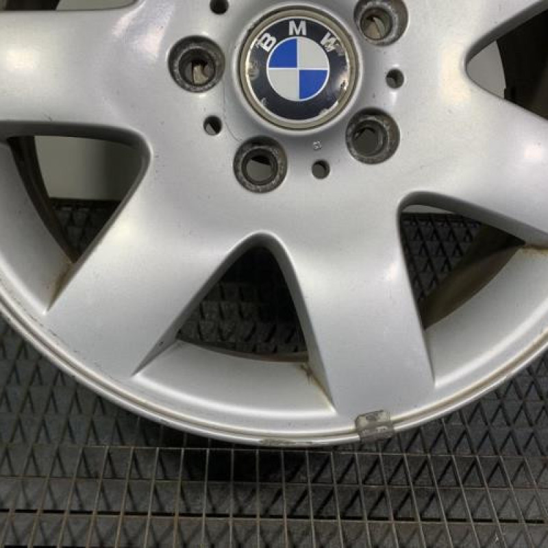 Jante BMW SERIE 3 E46 Photo n°3