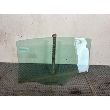 Vitre arriere droit CITROEN C4 1