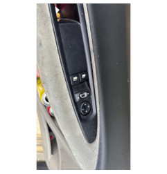 Vitre arriere droit CITROEN C4 1