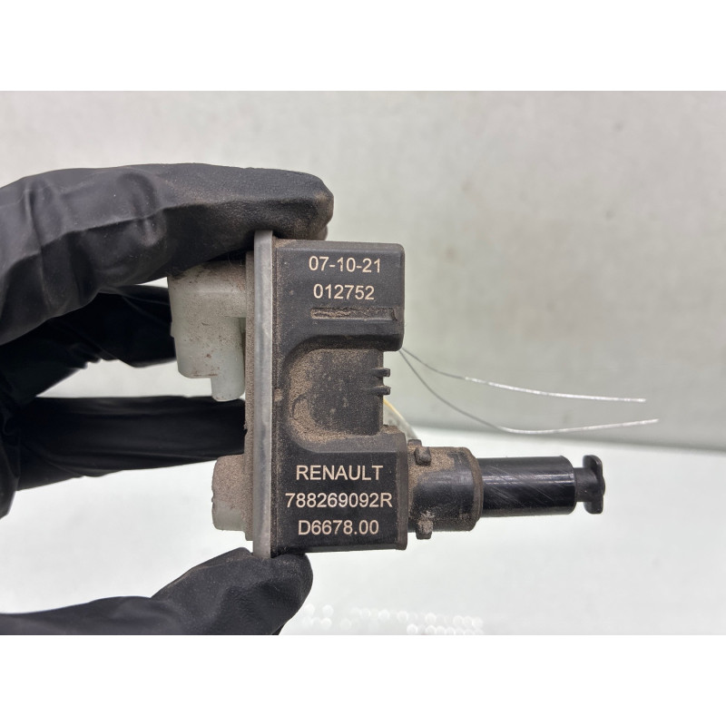 Actionneur verrou trappe d'essence RENAULT CLIO 5 Photo n°4