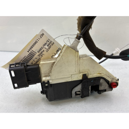 Serrure arriere droit PEUGEOT 3008 1