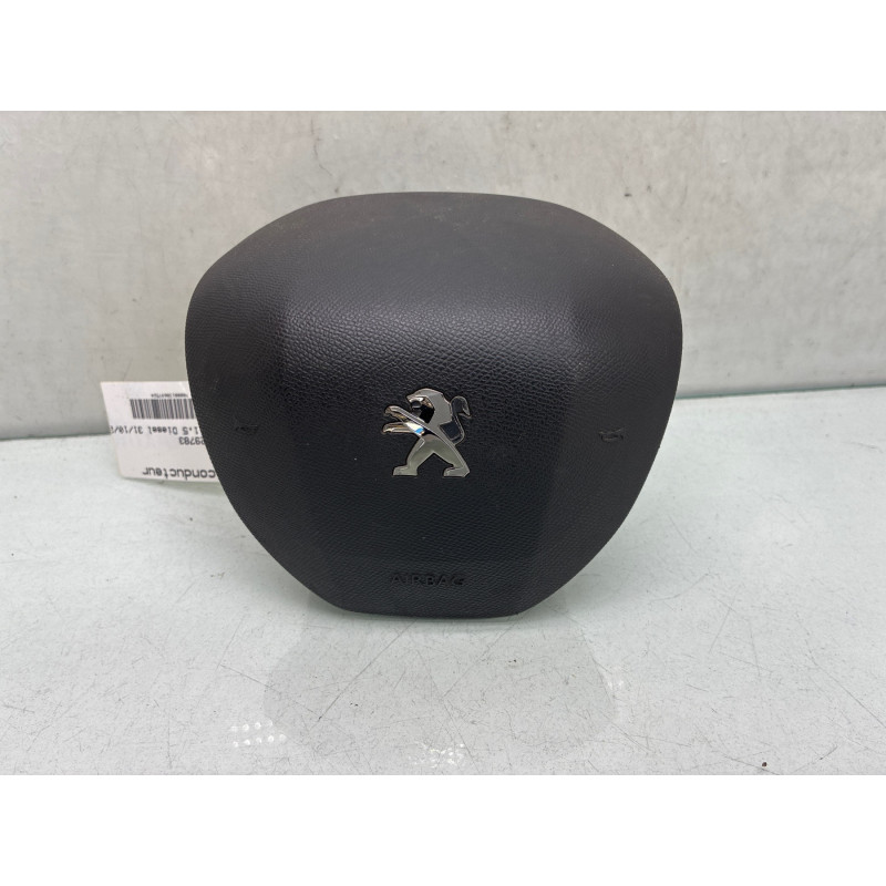 Air bag conducteur PEUGEOT 308 2 Photo n°4