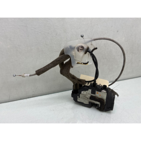 Serrure avant droit NISSAN QASHQAI 1